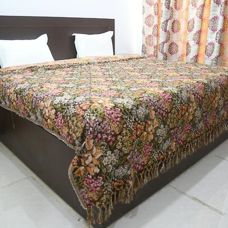 Aradhana'S Home Stay Agra  Dış mekan fotoğraf
